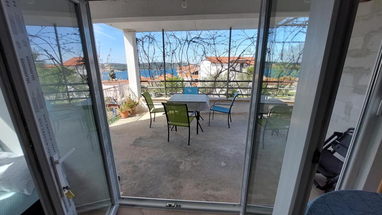 Apartments Babic Trogir Exterior photo